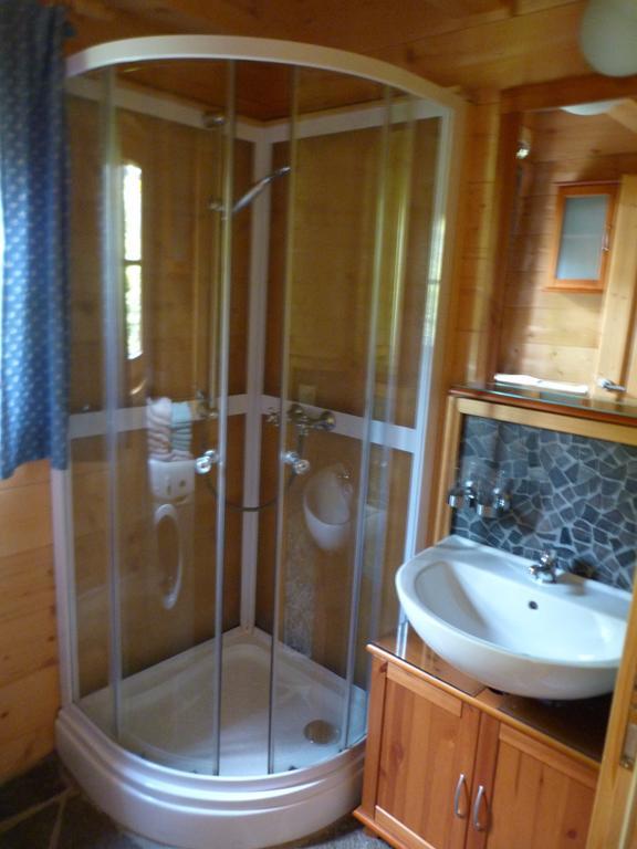 Knusperhaeusl Villa Uttendorf Phòng bức ảnh
